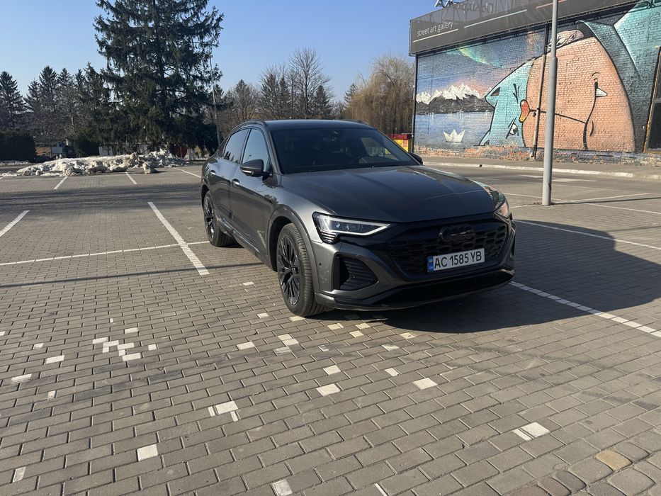 Продам Audi Q8 e-trone Europe