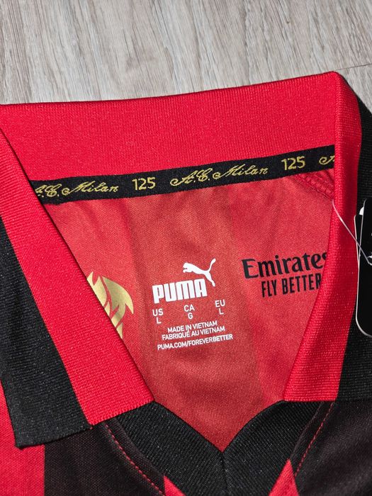 Camisola Milan 125 anos especial