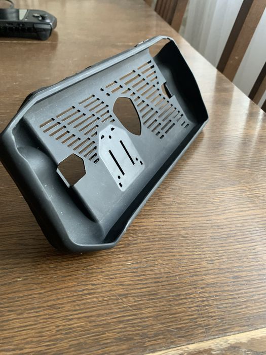 Msi claw ultra 5 w bardzo dobrym stanie