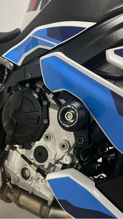 Bmw M1000R maio 2025 nova