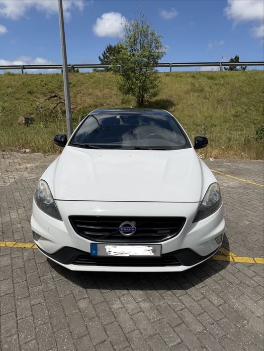 Volvo V40 D4 2014