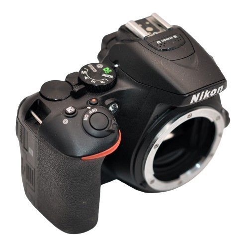 Aparat NIKON D5600 | Body | Przebieg 11861 |