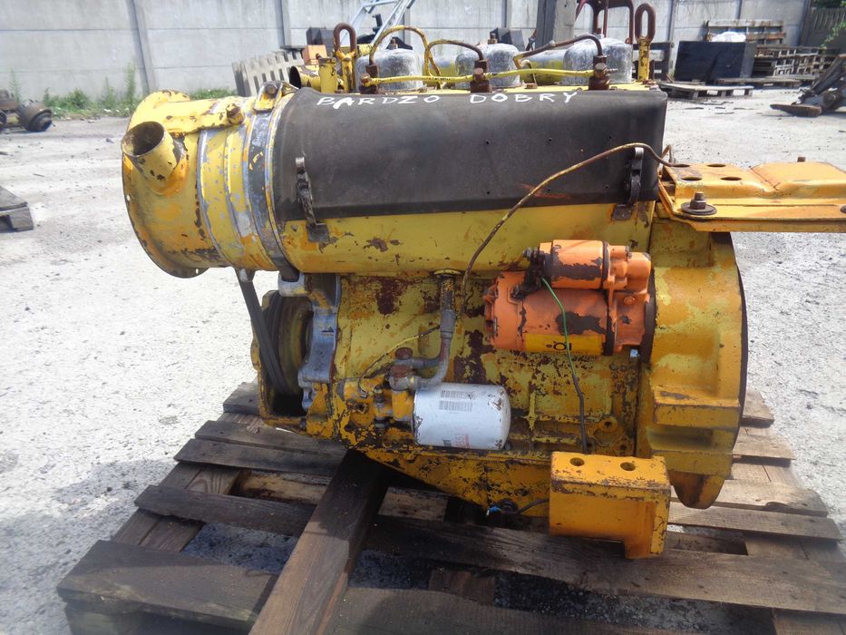 Silnik VM Motori 1053    / 3 -cylindrowy chłodzony powietrzem diesel