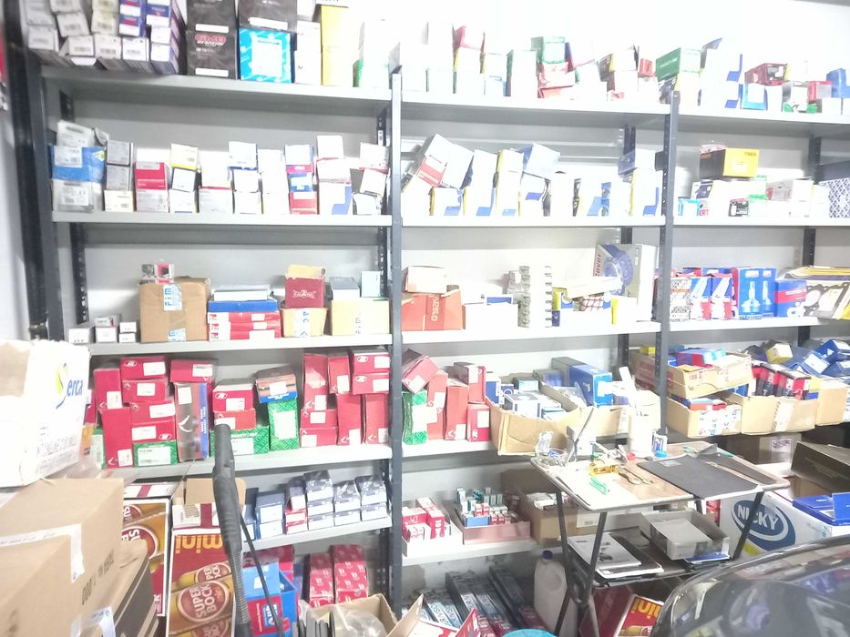 Peças para Automóveis em bom preço, encerramento da loja.