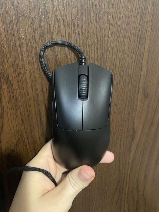 Продам мышку Razer DeathAdder V3 pro usb