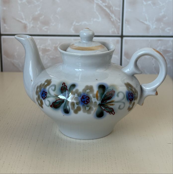 Винтажный чайник заварник с позолотой Полонный завод