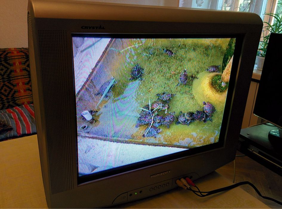 Телевизор Горизонт Кристалл