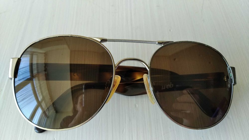 Окуляри Web Італія