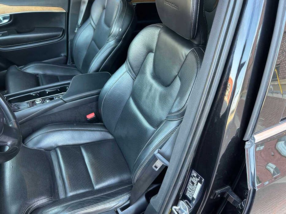 Volvo XC90 T6 Inscription      2019