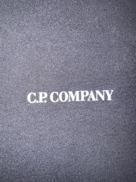C.P Company лонгслів новий