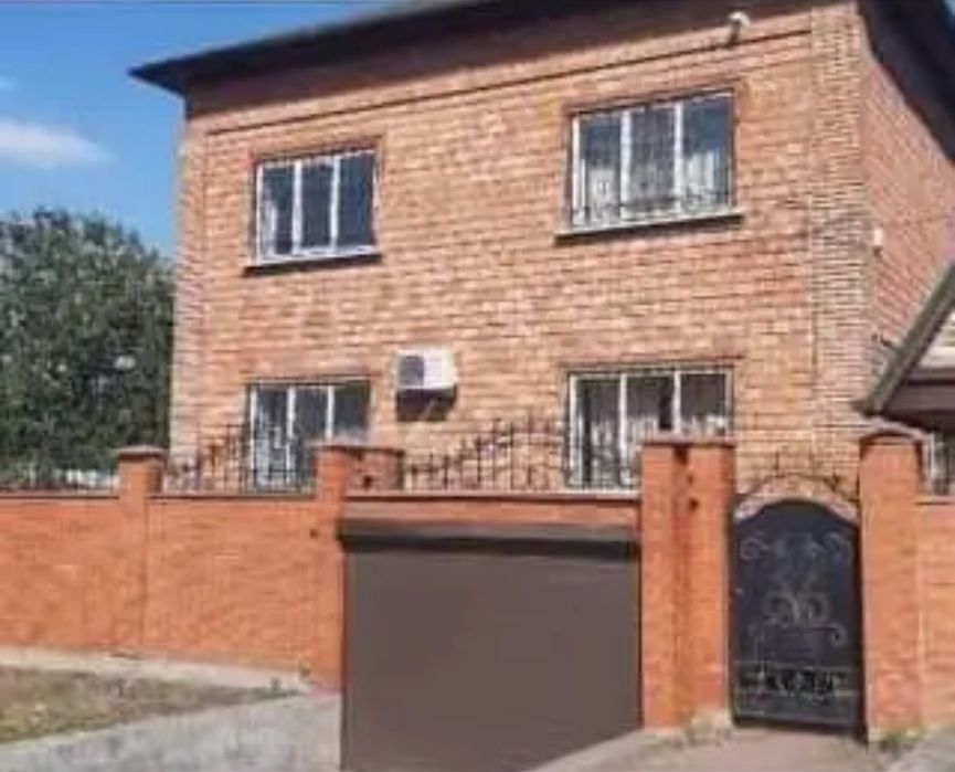Продажа 2х этажный дом 240кв.м.