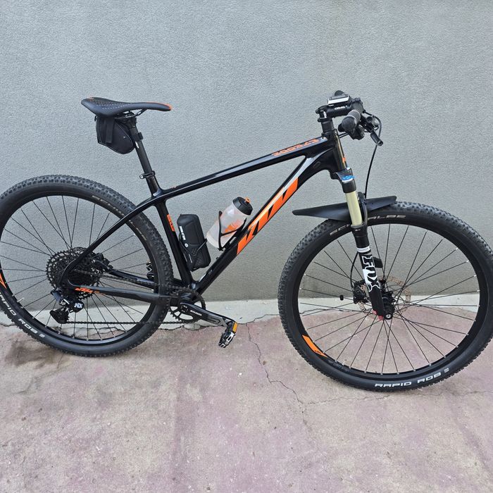 Bicicleta ktm carbono
