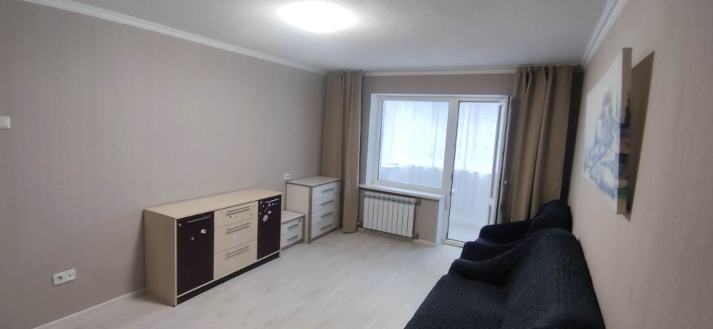 Оренда 3к квартири, вул.Стуса 28, 1/9п, 67 м², метро Академмістечко, газ, підвал, без комісії