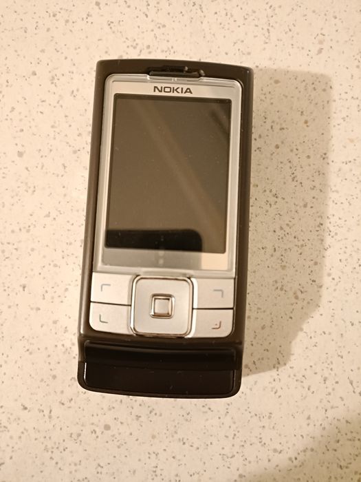 Nokia 6270 telefon.