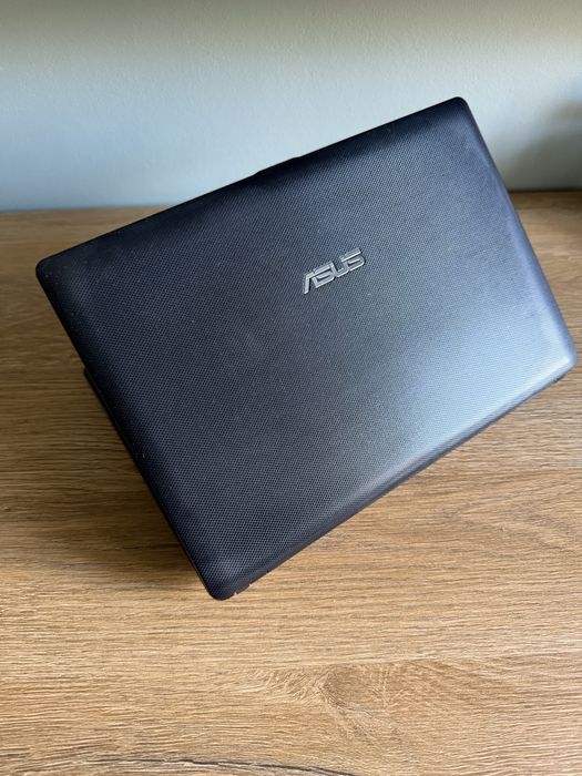 Asus X101ch notebook  retro gry laptop