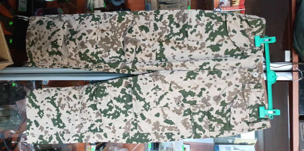 Wojskowe Spodnie Pustynne Digital Desert Ripstop r. M pas 88 Unikat