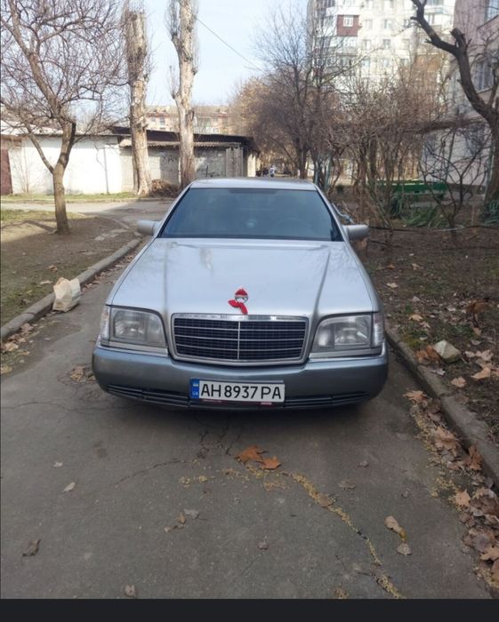Продам автомобіль w140