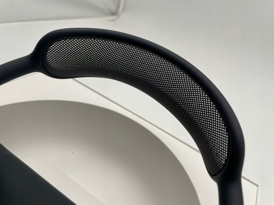 Apple AirPods Max Space Gray