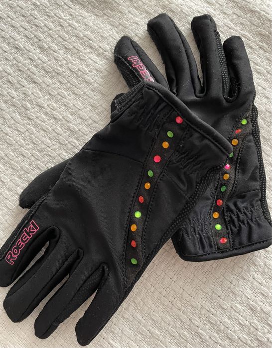 Перчатки для конного спорта