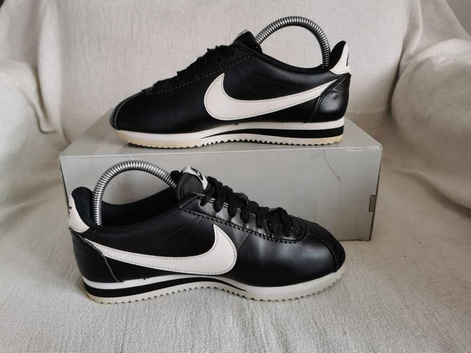 Nike Cortez Classic buty sportowe sneakersy 37,5