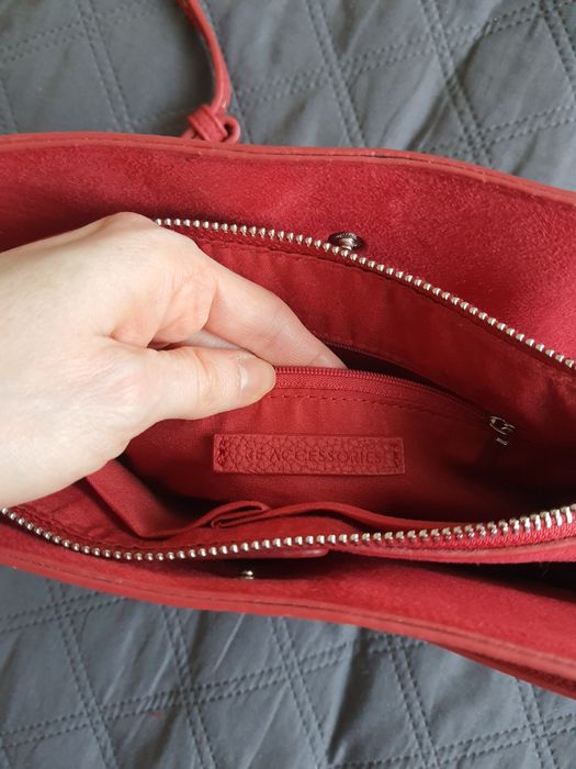 Torebka czerwona mała 17x24 Reserved Jak nowa