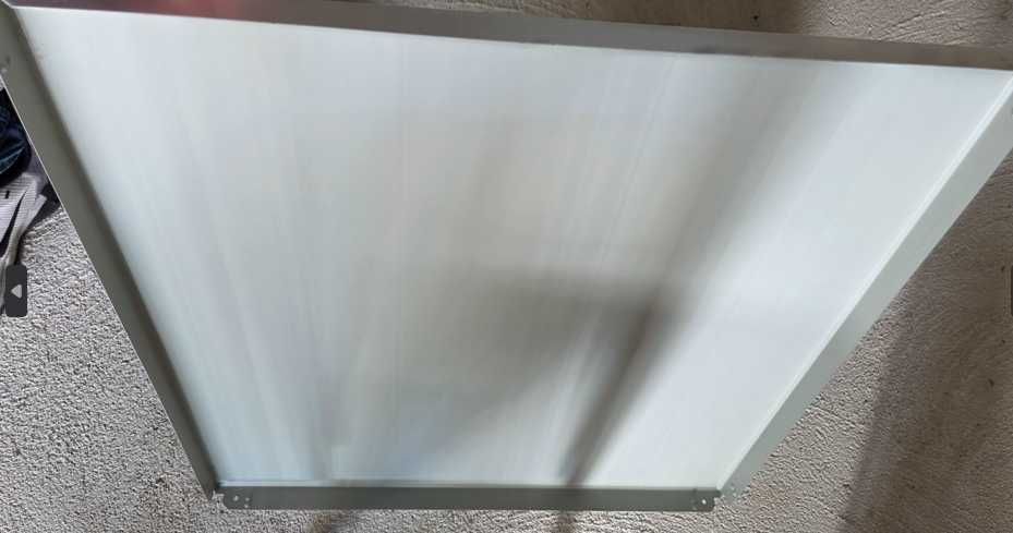 Lote Teto Falso FALPER (93,6 m²) + 16 Aros de Fixação p/ Filtros Industriais – NOVO