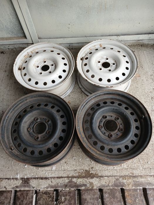 Диски 15 дюймів Волга ГАЗ 3110, 31105. BMW Е30,E34, E36, 39