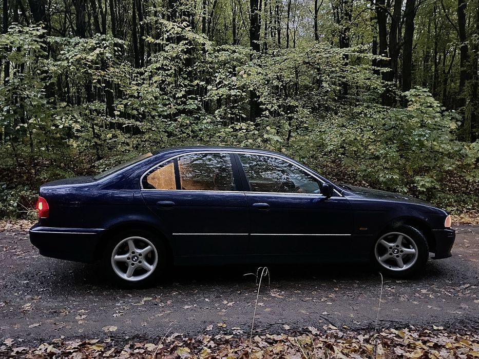 BMW E39 525tds MT