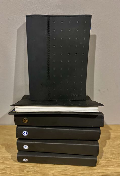 Сервісна книжка Гольф VW Audi Golf 4 5 6 Touran Jetta