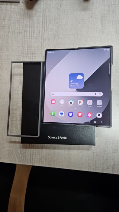 Samsung Galaxy Z FOLD6 ( GWARANCJA)