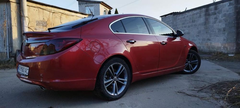 Opel insignia turbo  2.8,4*4