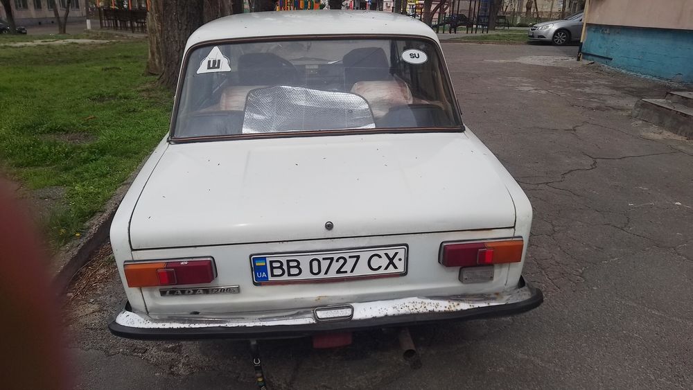 Продам ваз 21011..