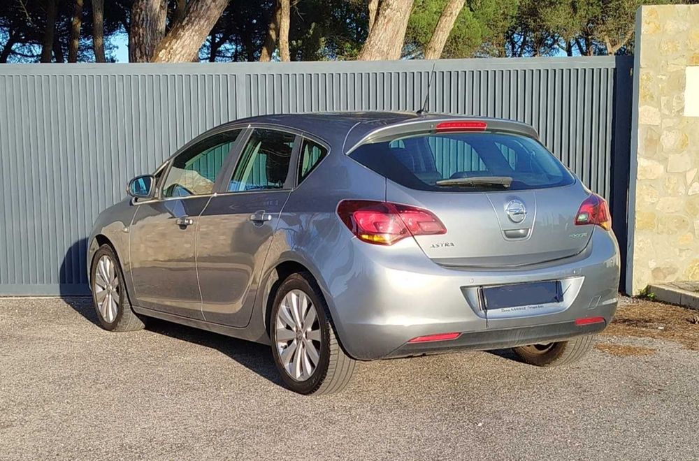 Opel Astra 1.3 CDTI Cosmo