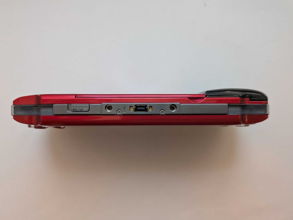 PSP Slim Vermelho Radiante
