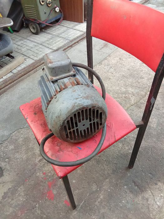 Silnik elektryczny