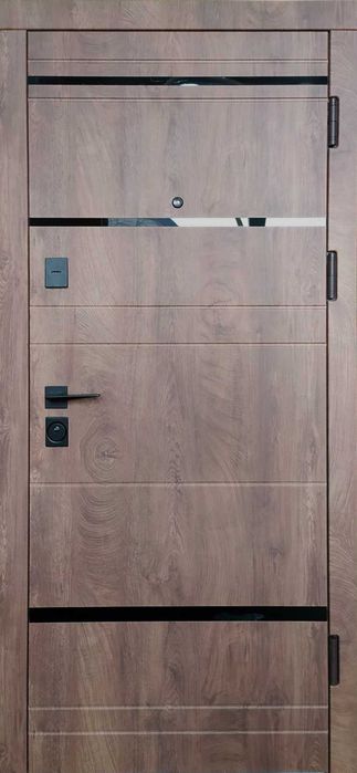 Вхідні та міжкімнатні двері