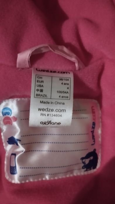 Fato como novo para neve criança 4 anos