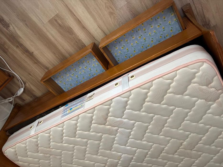 Cama casal  + colchão