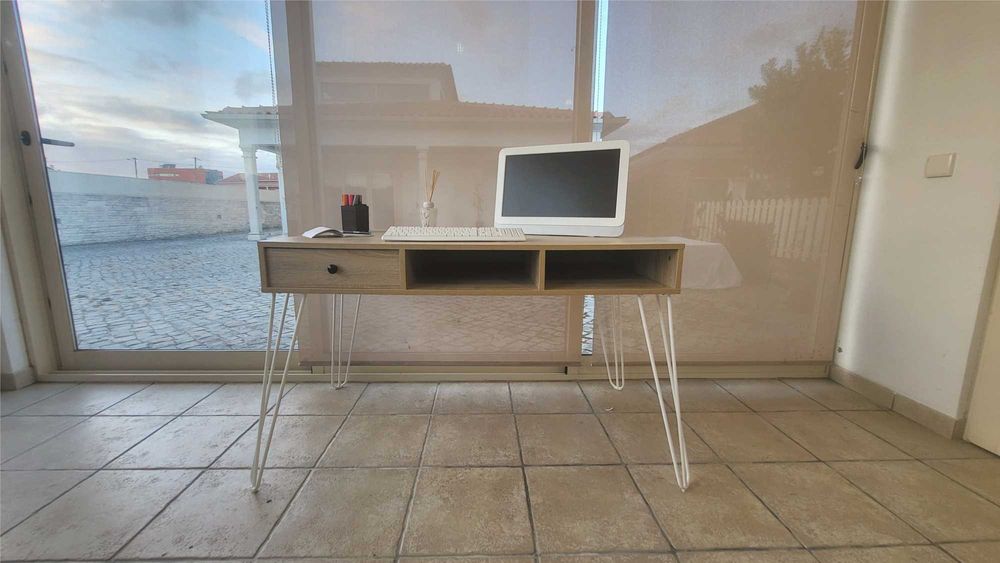 Mesa Secretária "Kronospan"