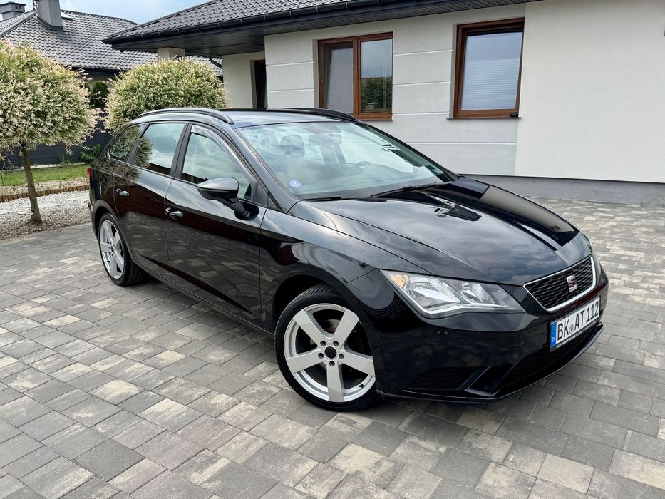 Seat Leon Leon Oryginał Lakier Przebieg 148 tys km 2xkoła Opłacony z Niemiec