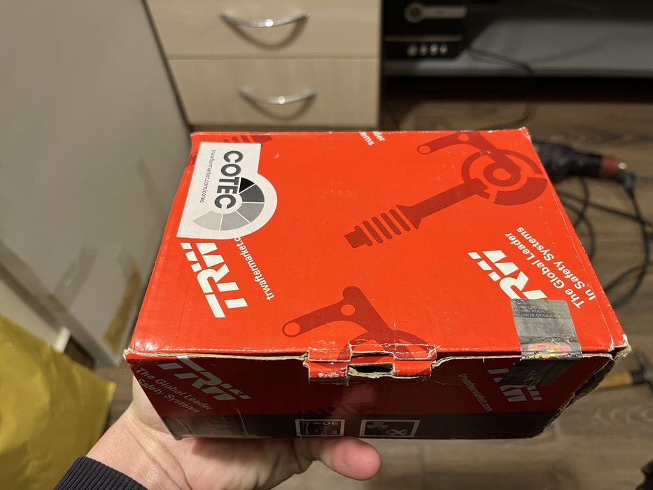 Тормозні колодки Volkswagen Passat b7  GDB 1550