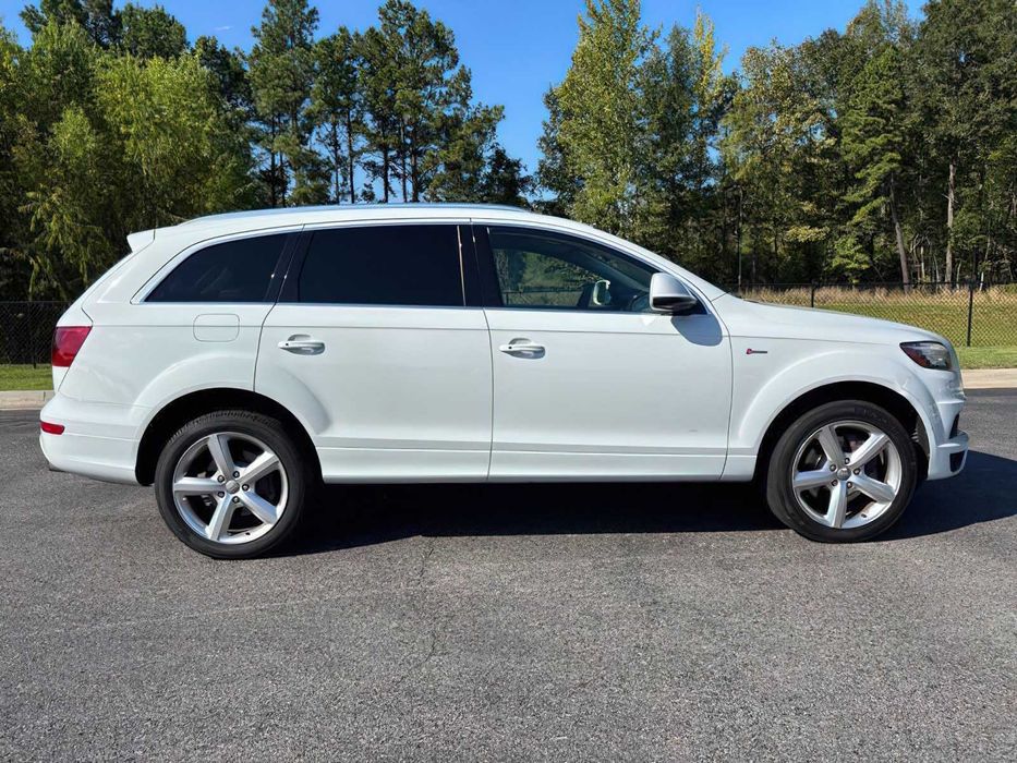 Audi Q7 quattro Premium Plus      2013