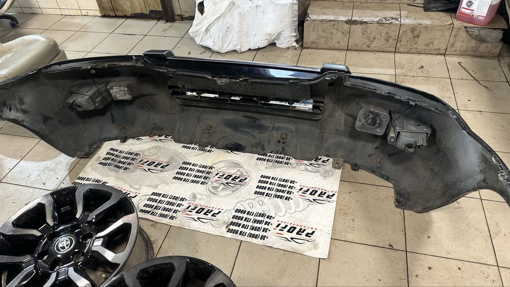 Продам бампер+наладка на Toyota Land Cruiser prado 120