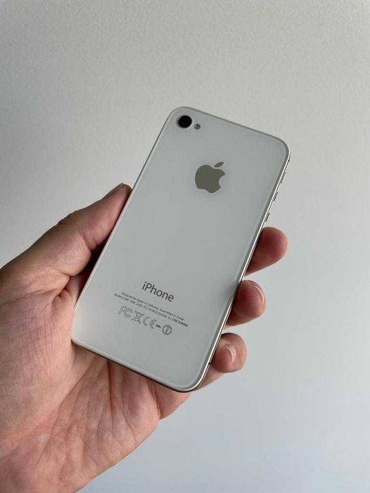 Telemóvel iPhone 4S 16GB