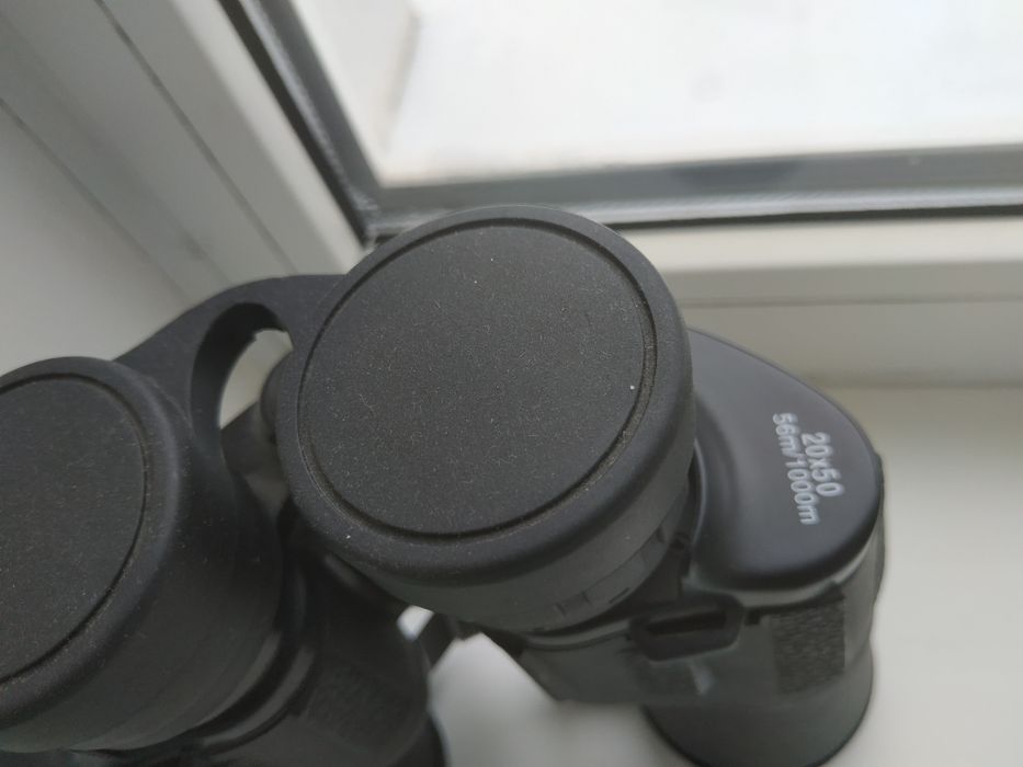 Бінокль Canon 20*50