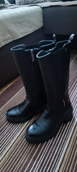 Botas de cano alto Couro