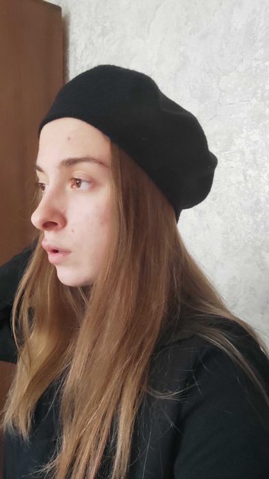 Берет жіночий(чорний)