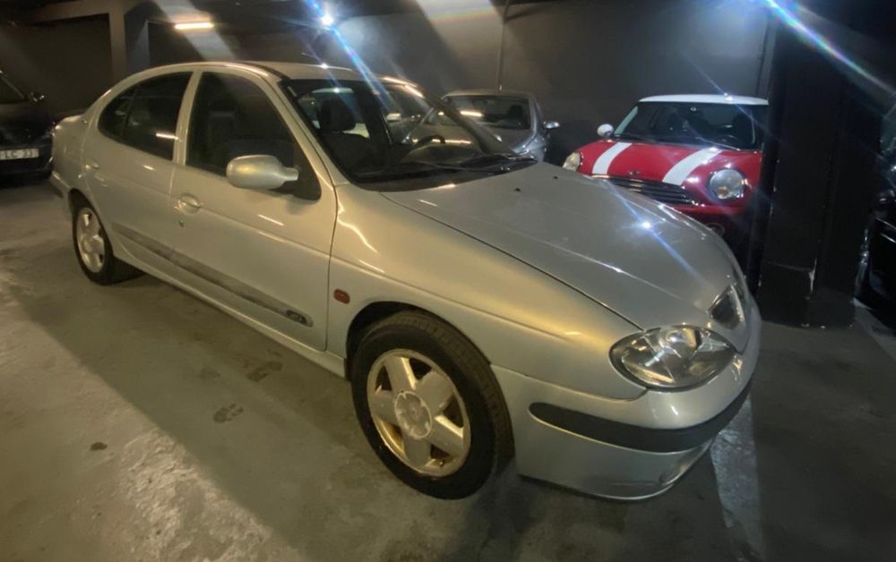 Renault Megane 1.9dci Clássic ano 2002