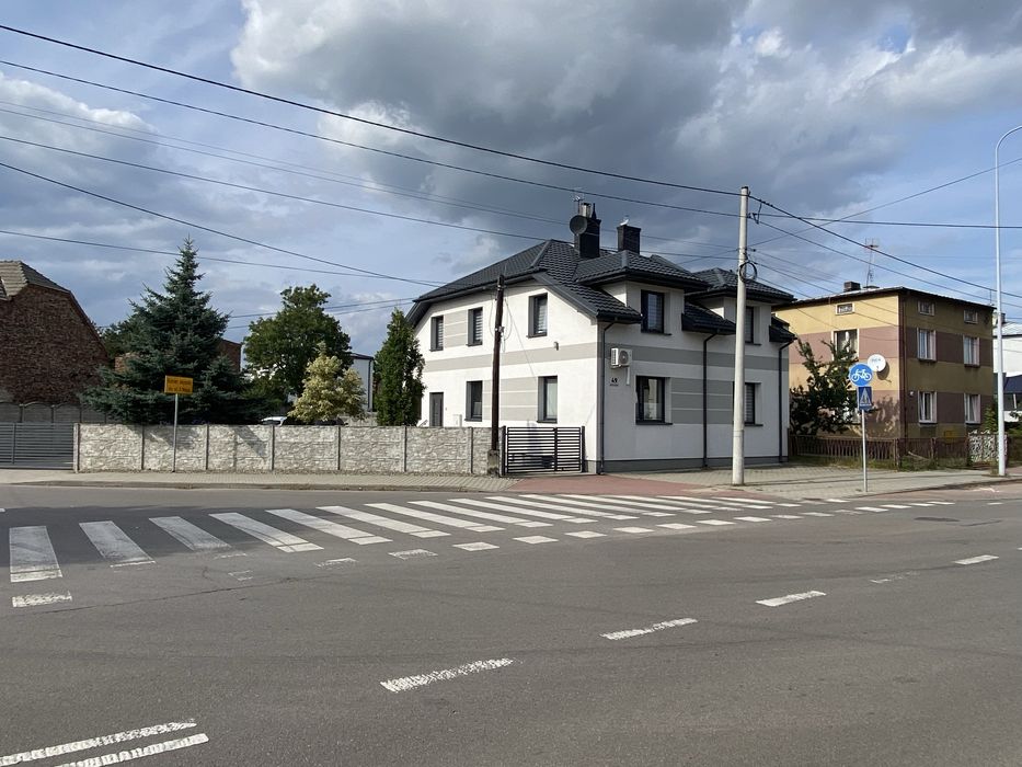 Mieszkanie ok 55 m2 w domu jednorodzinnym