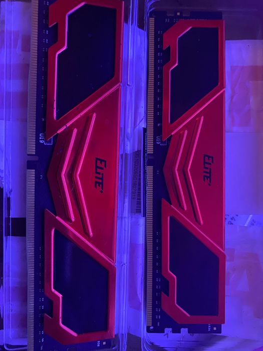 Vendo 2 ram de 4 gb cada uma